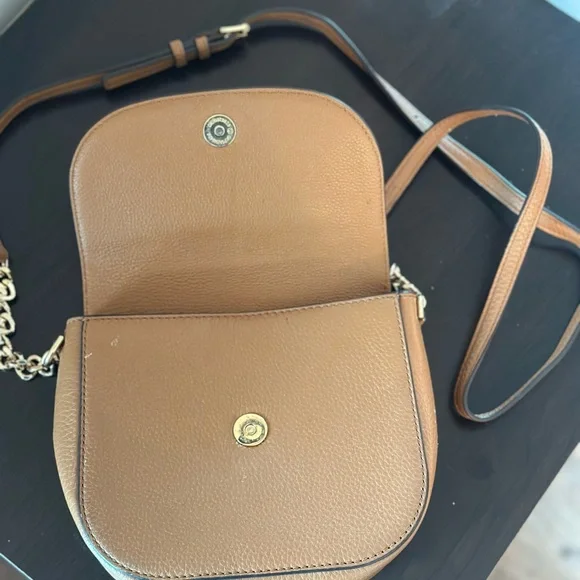 Michael Kors Tan Pebbled Leather Crossbody Bag - Picture 4 of 5